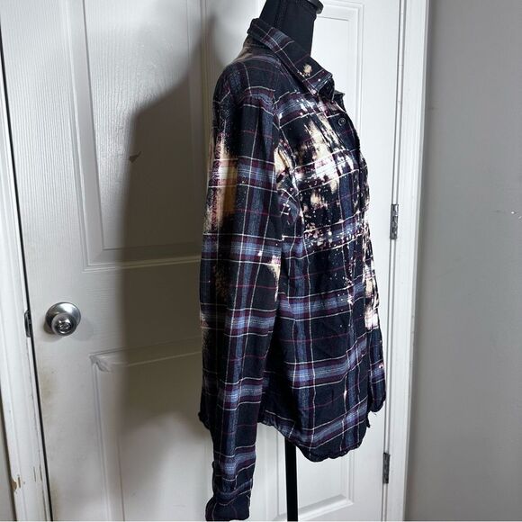 Soft flannel custom bleached shirt women’s medium - Picture 6 of 12